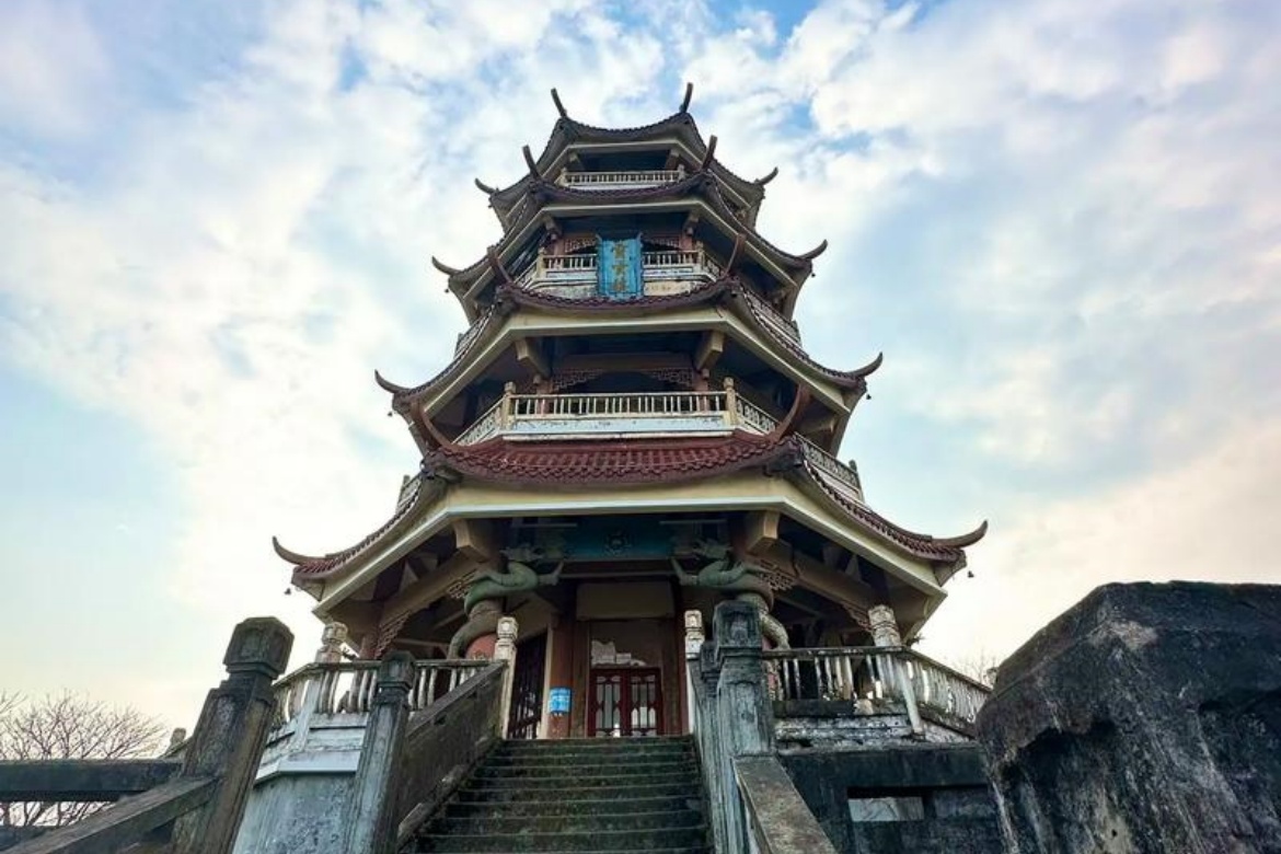 Nanchong West Mountain
